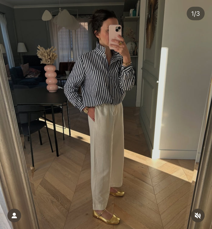 Julieta Mary Janes in Gold Leather