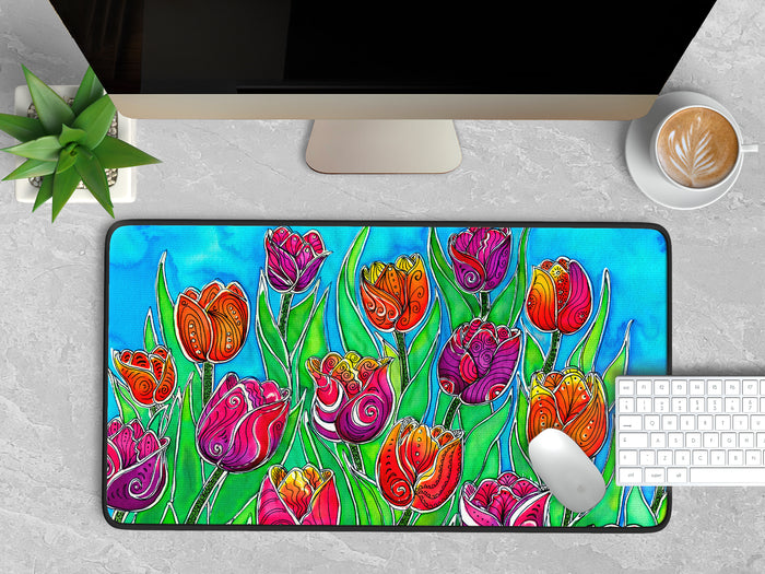 Tulips Desk Mat