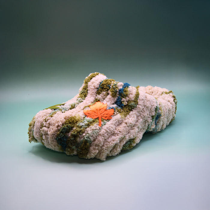 Autumn Leaf (EXCLUSIVE)