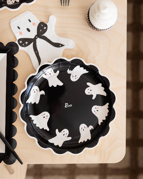 My Mind’s Eye Booquette Ghosts 8" Plate