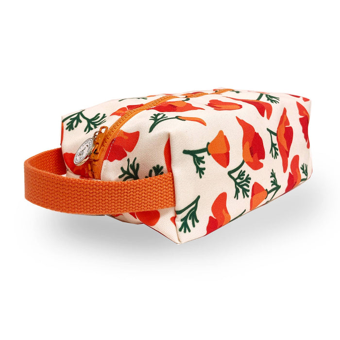 Box Zip: Poppy Cream: 5.25" W x 3.25" H x 9"