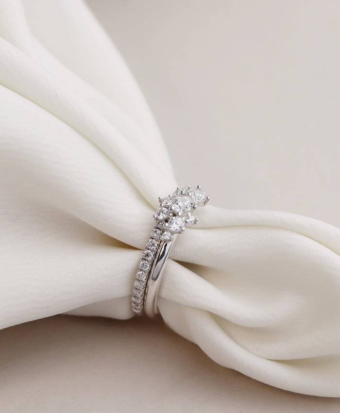Celine + Elise Diamantringar | Vigselring & förlovningsring Par