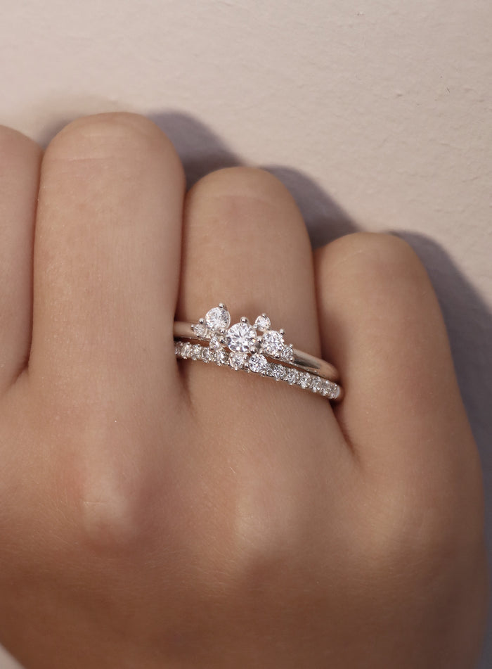 Celine + Elise Diamantringar | Vigselring & förlovningsring Par