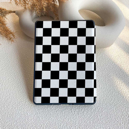 Checkerboard Art | Kindle Case - Black&White