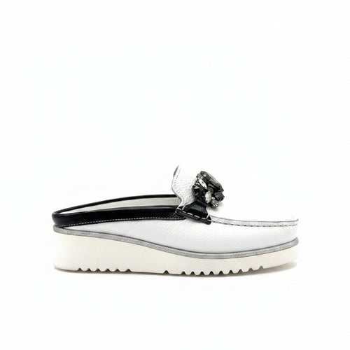 Chic Platform Loafer Mule Adria