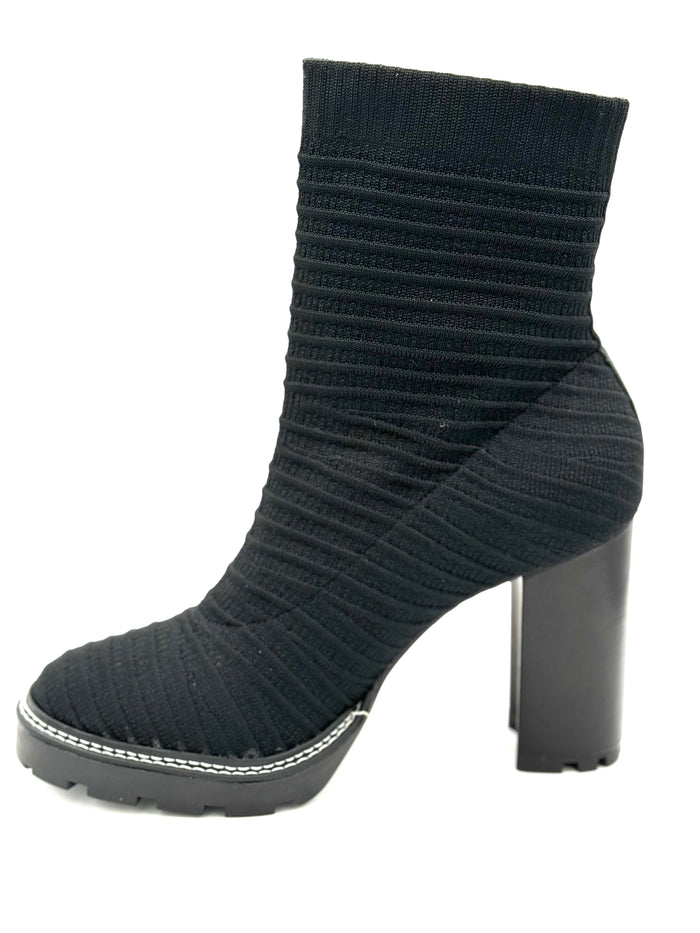 Chic Sculpted Elegant High Heel Carrano Stretchy Half-Boots