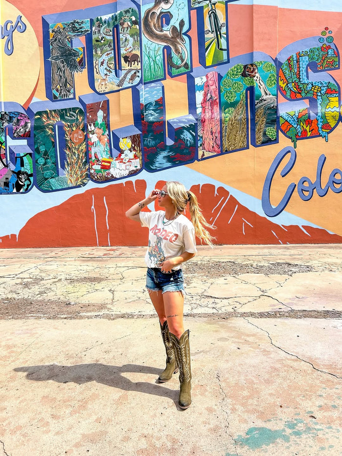 Classic Rodeo Graphic TeeIvoryS