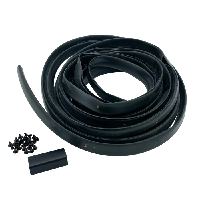 Contour Molding Kit in Black