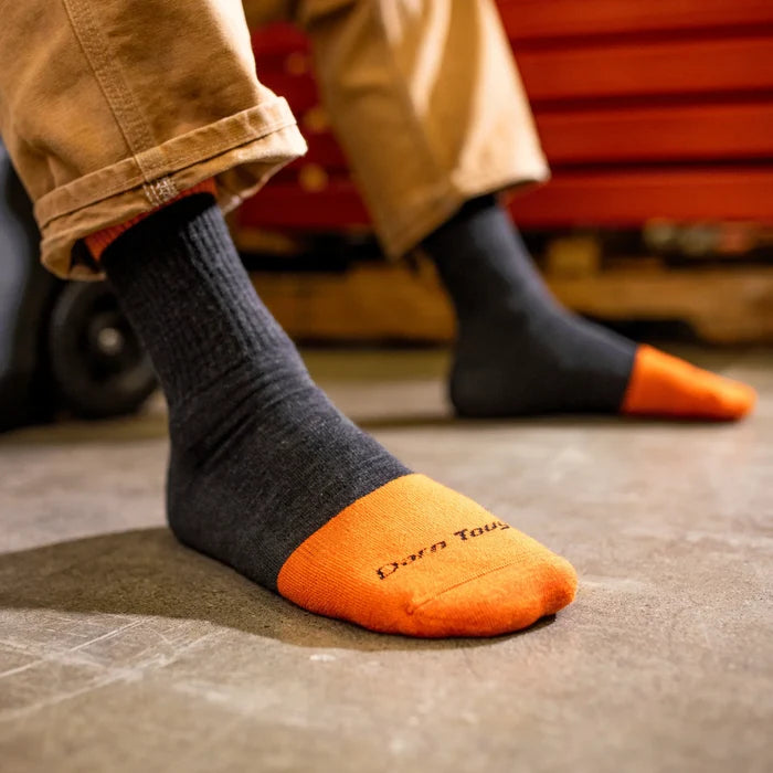 Darn Tough 2007 Men's Steely Micro Crew Midweight Work Sock - Graphite