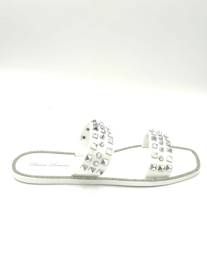 Effortlessly Chic Casual, yet Elegant Flat Sandle Studley