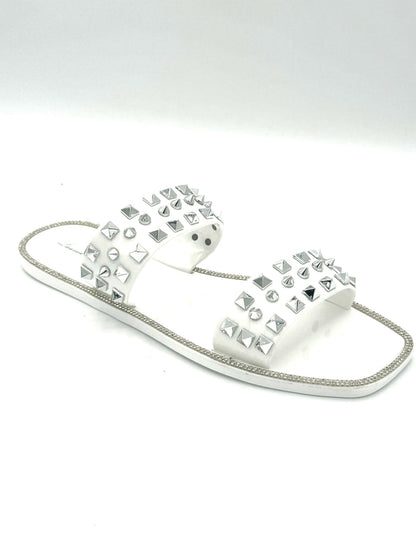 Effortlessly Chic Casual, yet Elegant Flat Sandle Studley