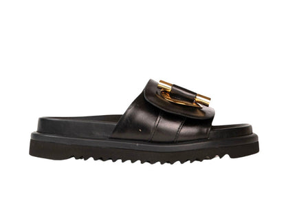 Flat Sandal for a Chic and Comfortable Fit Sierra