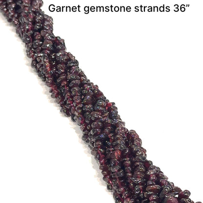 One Garnet Chip Gemstone Strand 36''