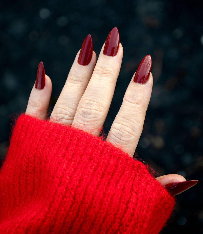 Glam & Grace - Non-Toxic Nail Polish - Crimson