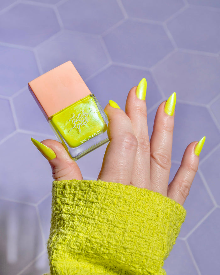 Glam & Grace - Non-Toxic Nail Polish - Highlight