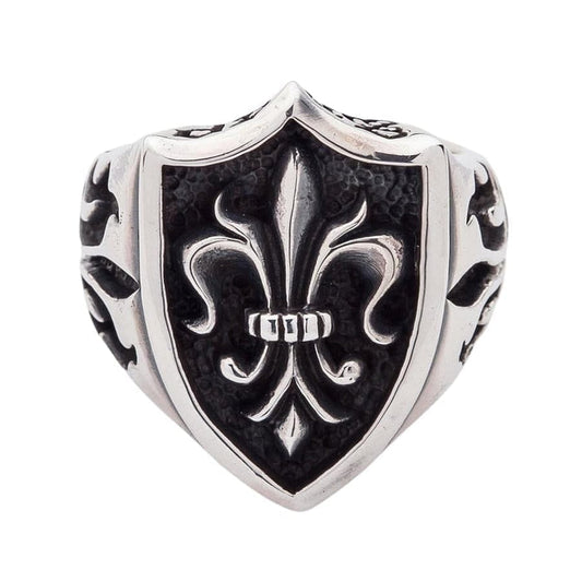 Front view of the solid 925 sterling silver gothic fleur de lis shield ring.