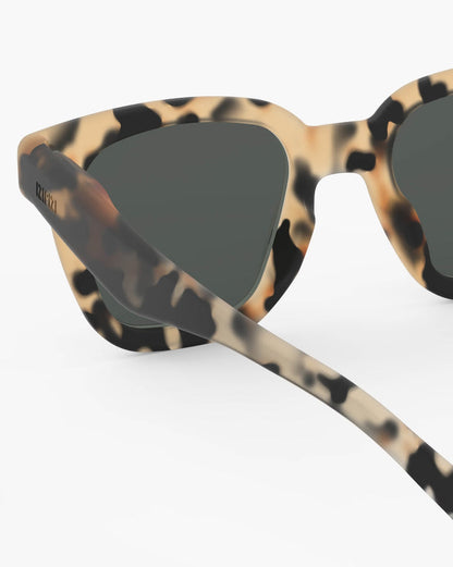 Izipizi Sunglasses #ROAD - Light Tortoise - Soft Grey Lenses