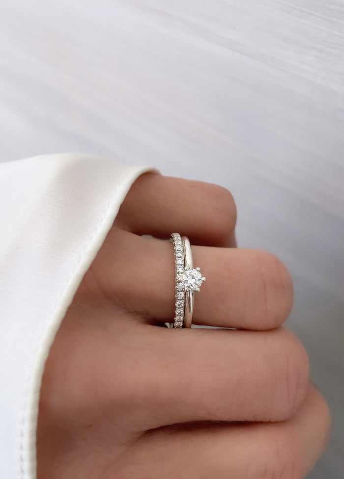 Julie 0,25 ct + Plain diamantring | Vigsel / Förlovningsringar Par