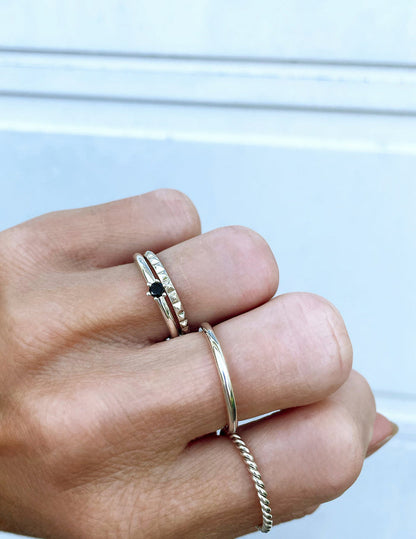 Julie Diamantring, Svart diamant 0,10 ct