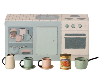Kitchen counter, Mouse
