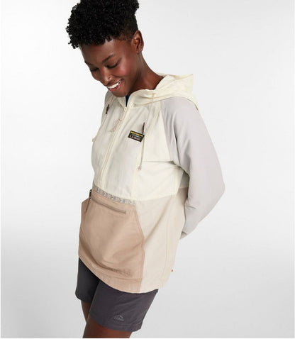 L.L.Bean Women's Mountain Classic Anorak - Paperwhite/Putty