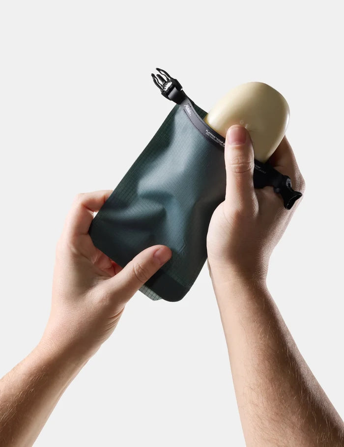 Matador FlatPak™ Soap Bar Case - Green