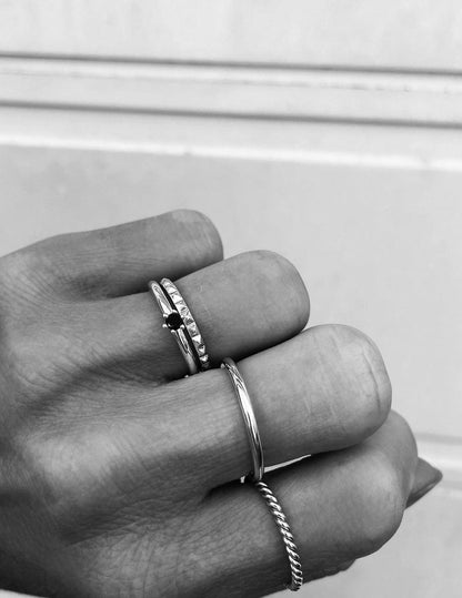 Mila Combo Thin Peak silverring | 925 silver