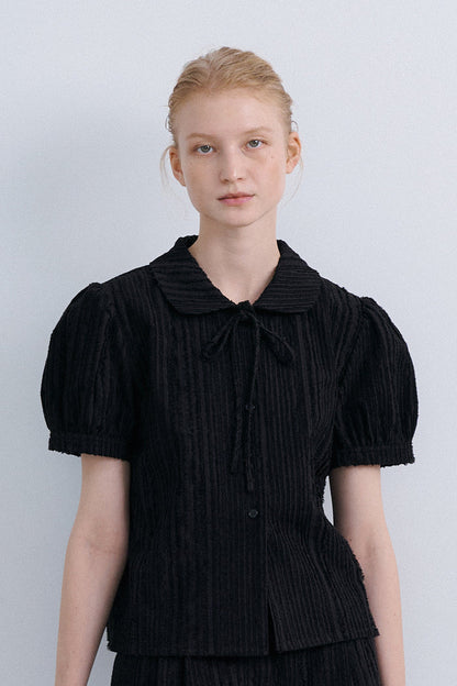 ORIGAMI RIBBON CROP SHIRT - BLACK