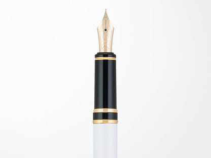 Pilot Grance Fountain Pen - Pearl White