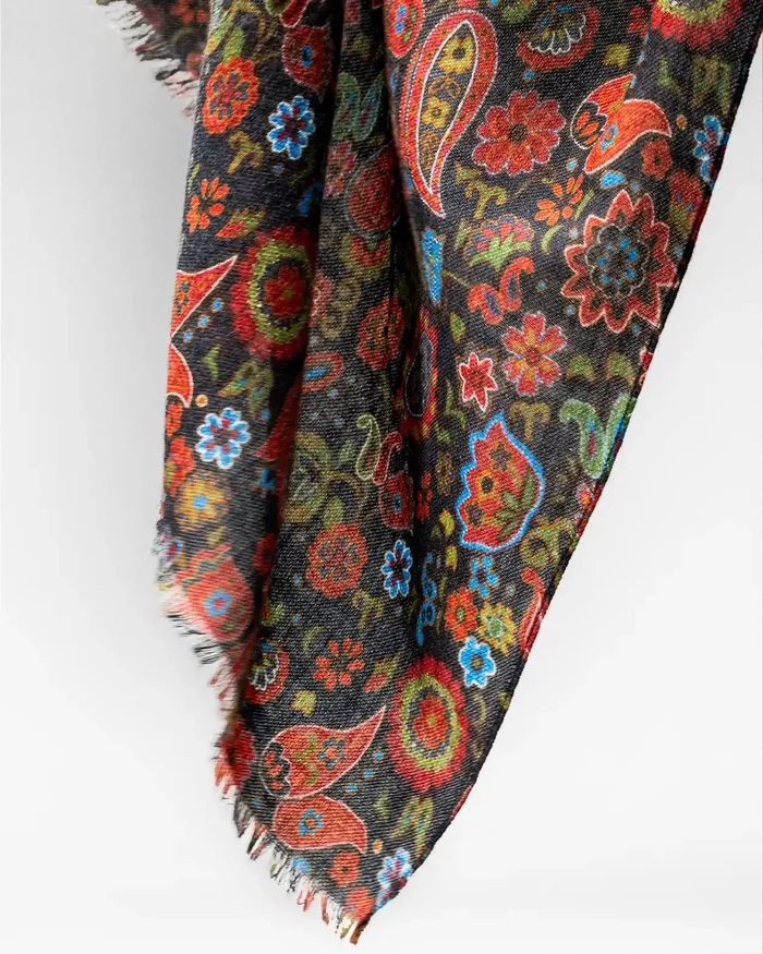 Terre de Sauvage Scarf