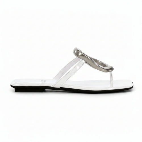 Sleek Leather Sandle