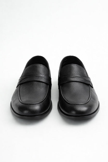 T.O. Collection Men's Dress Pebbled Penny Loafer Shoes - Black