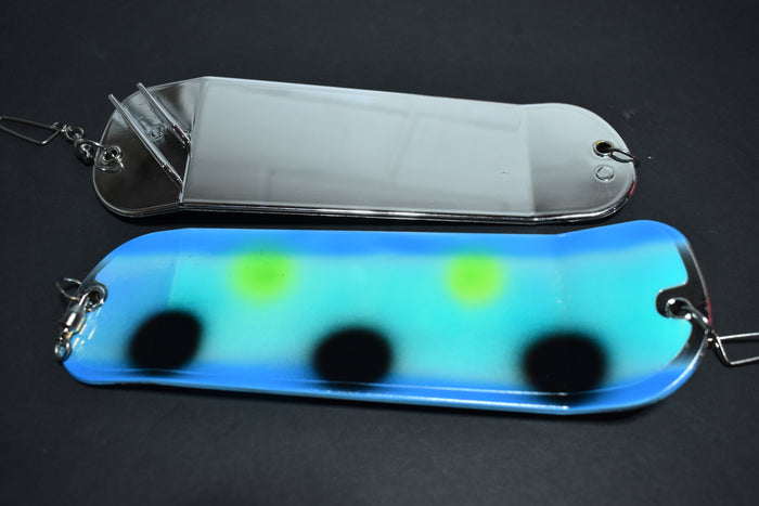 UV Glow Moldie Blueberry - 8" Double Finned Flasher